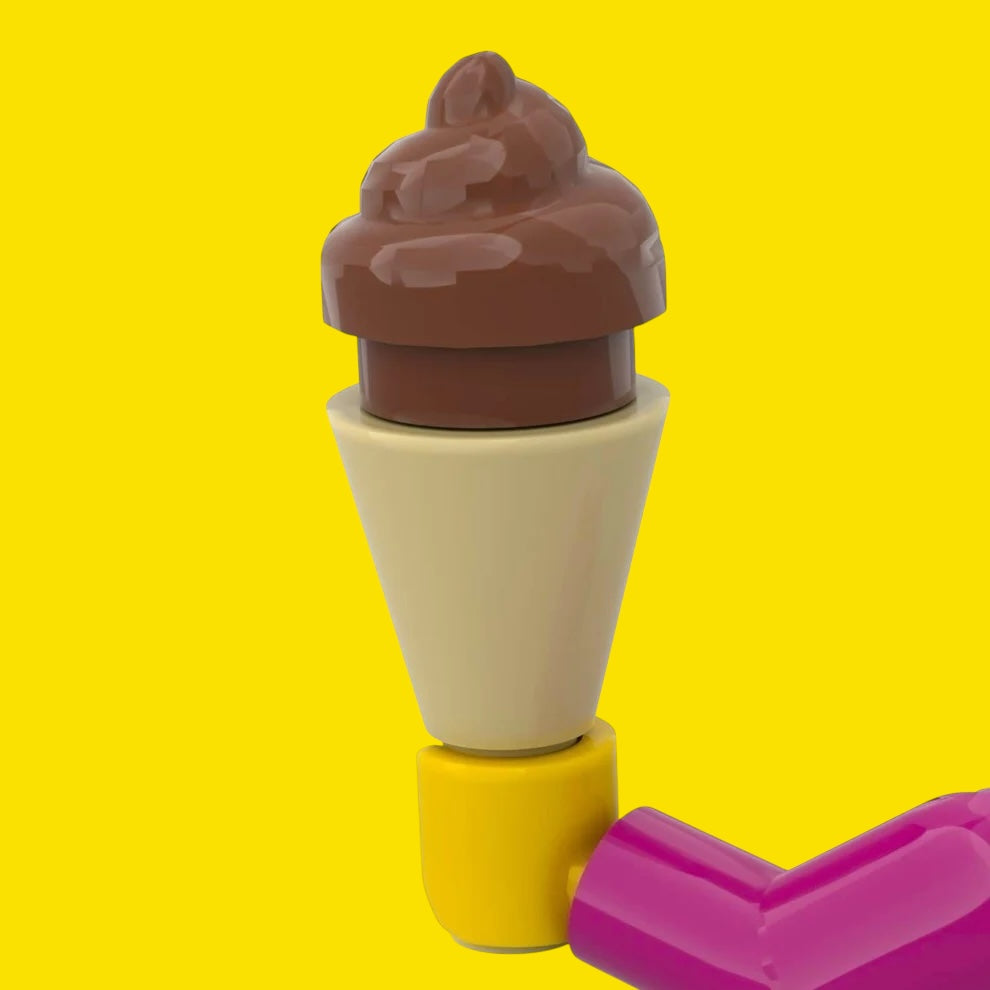 Minifiguren-Eiswaffel mit Schokoladen-Softeis