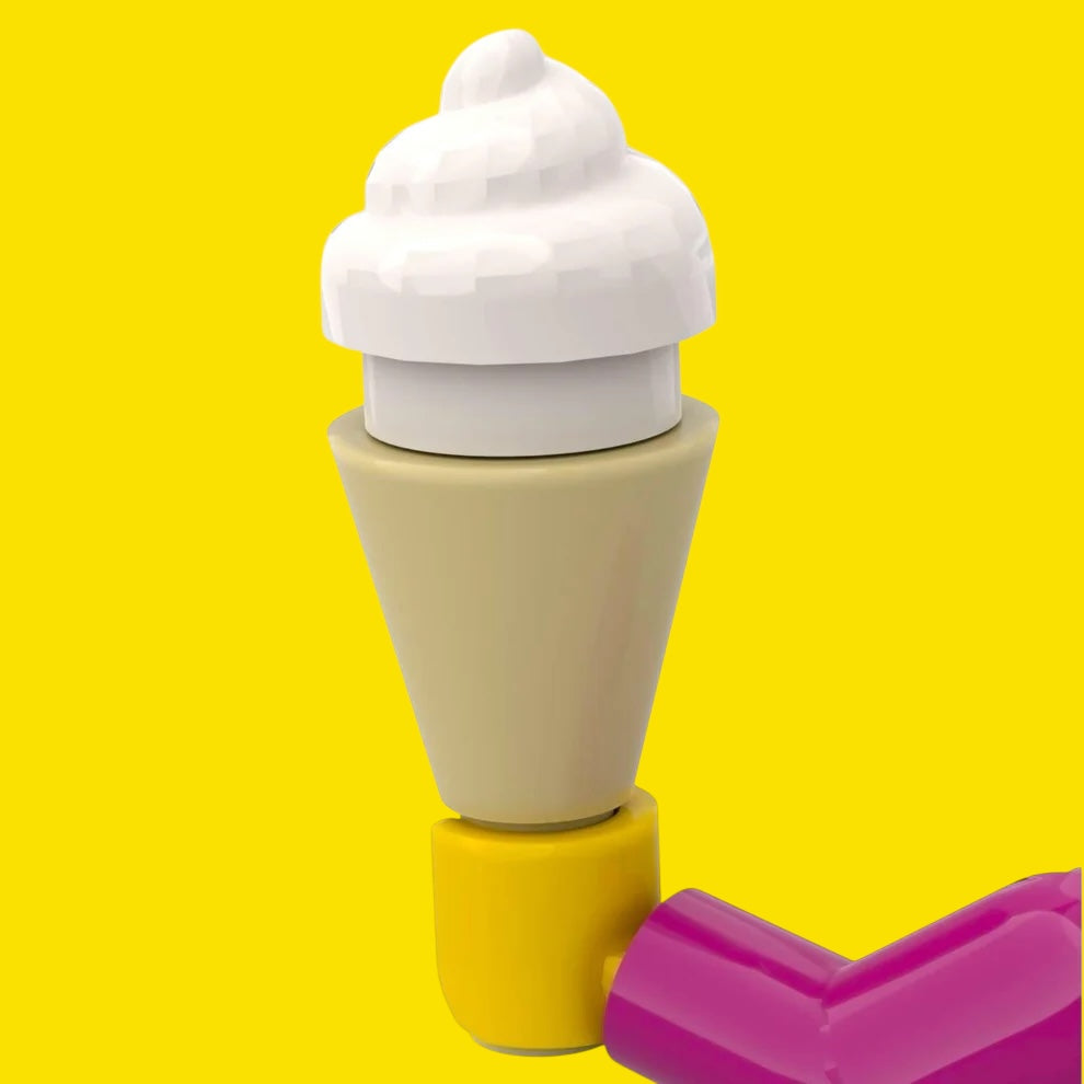 Minifiguren-Eiswaffel mit Vanille-Softeis